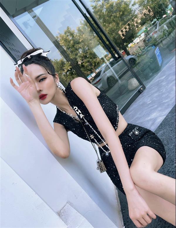 2024210162115562 16200